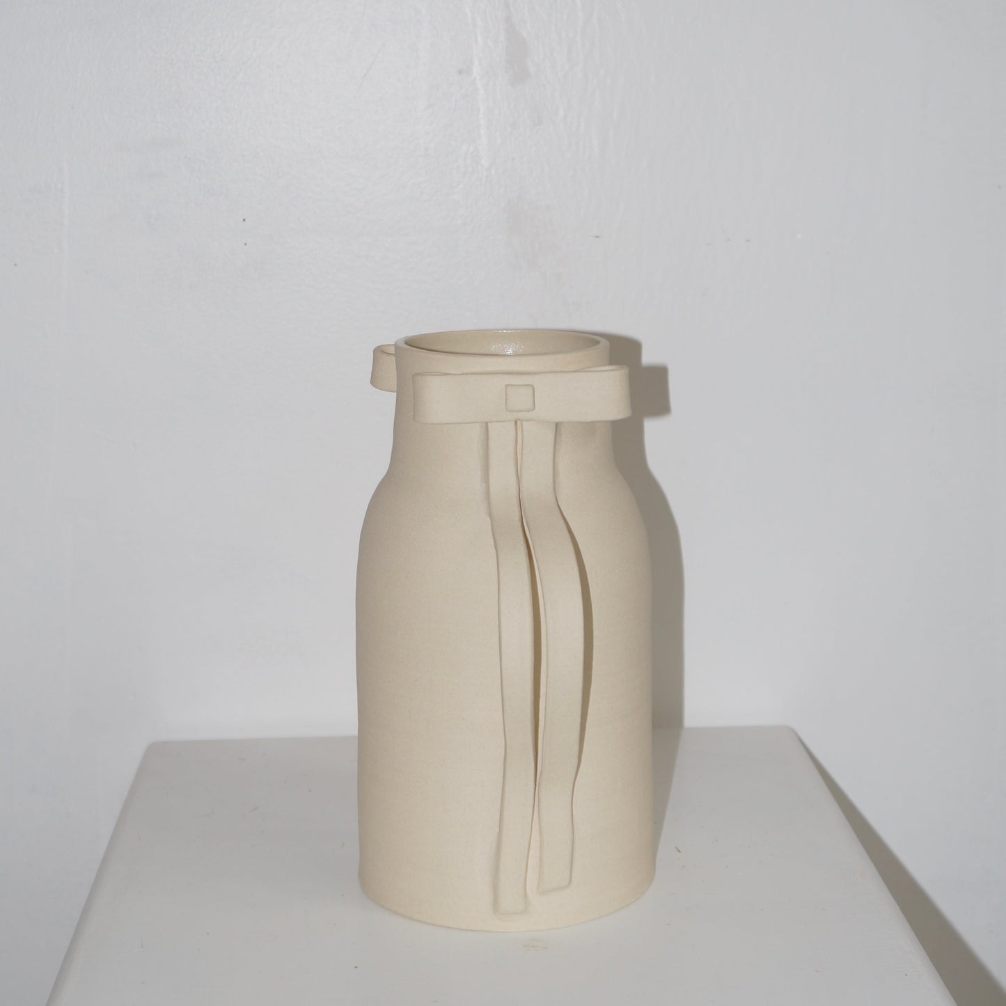 Bow Vessel in White