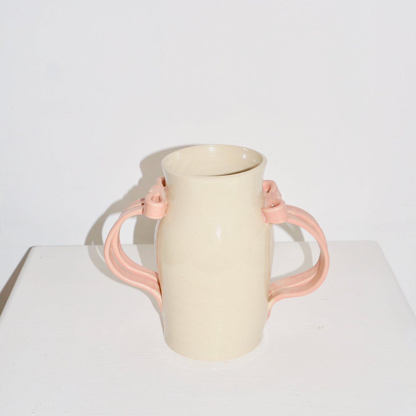 Bow Vessel