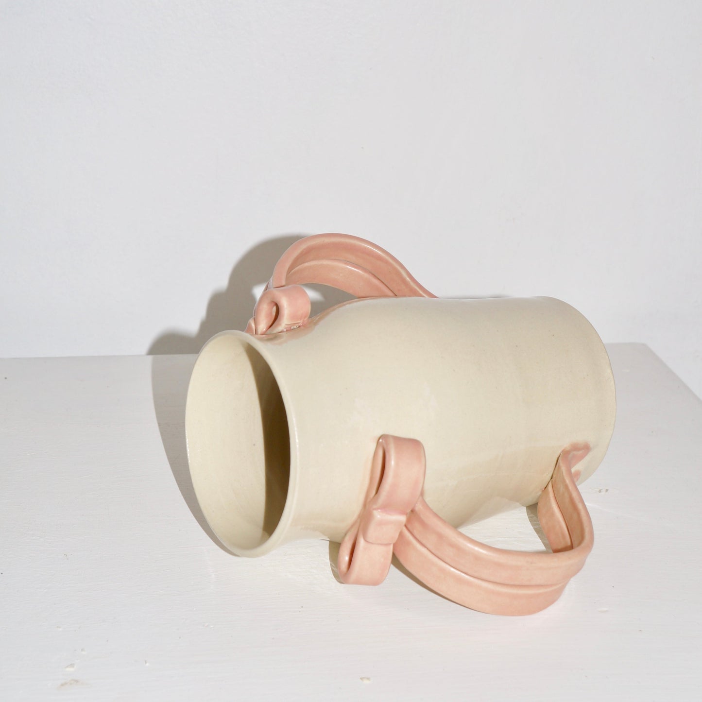 Bow Vessel