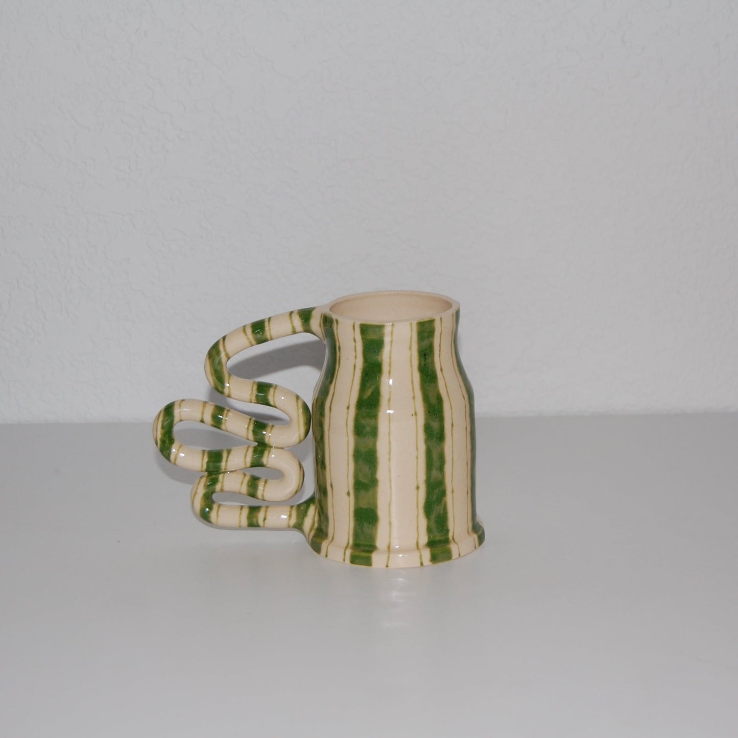 Curvy Amphora Mug