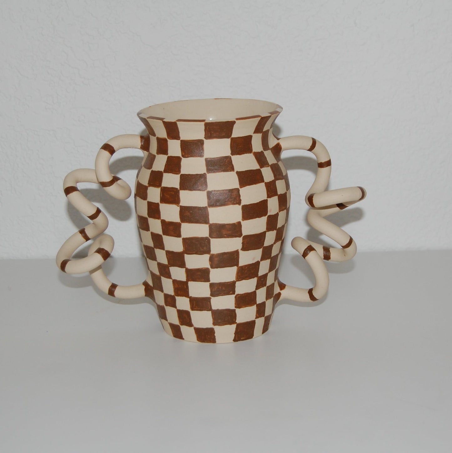 Boinggg! Checker Vase