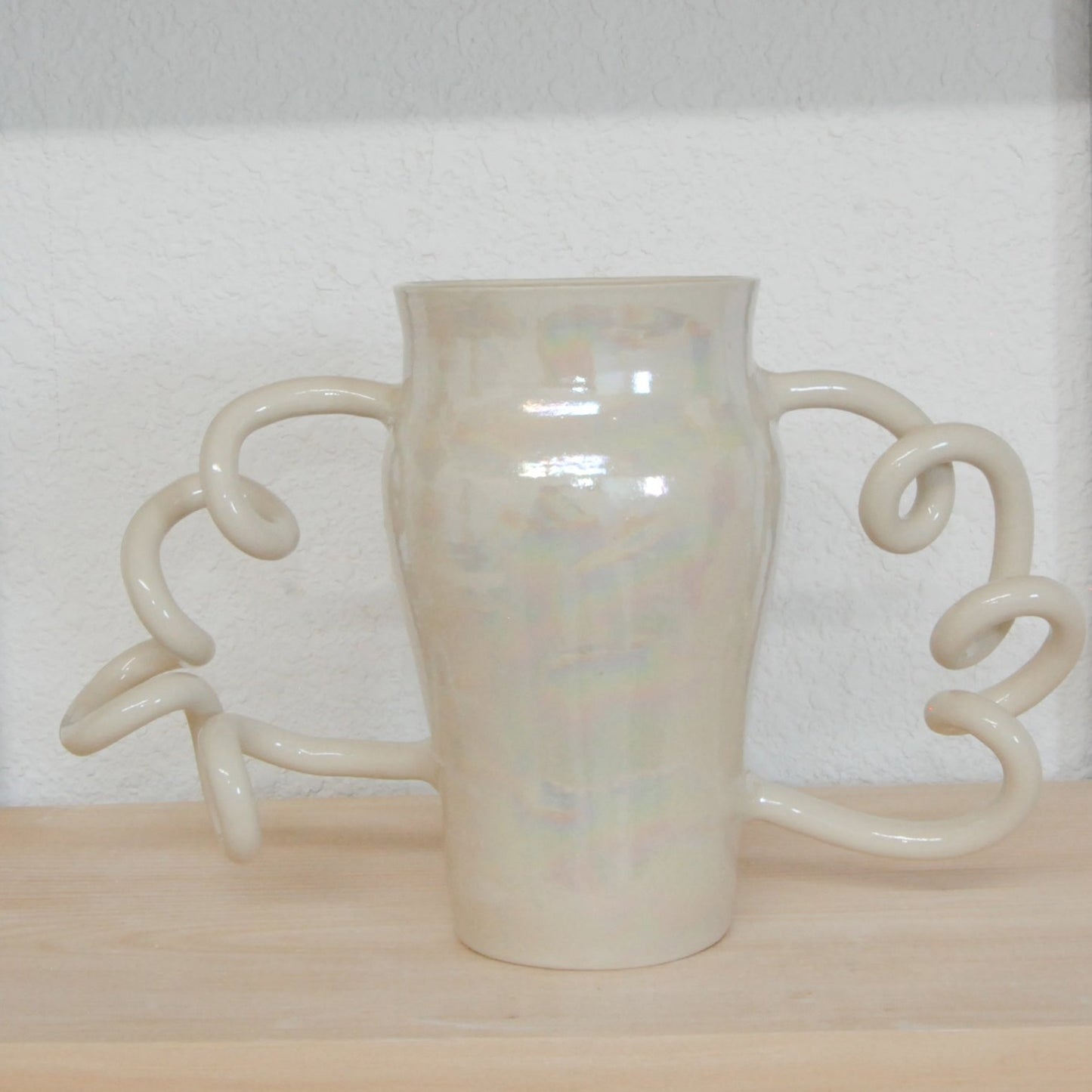 Pearl Boinggg! Vase