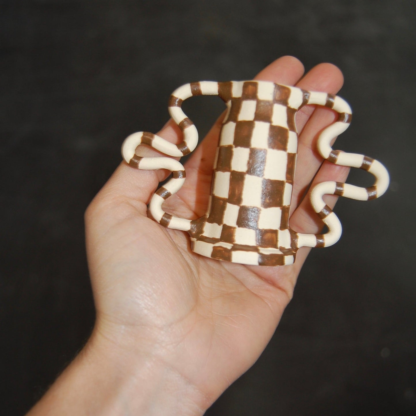 Mini  Checkered Curvy Amphora Vase