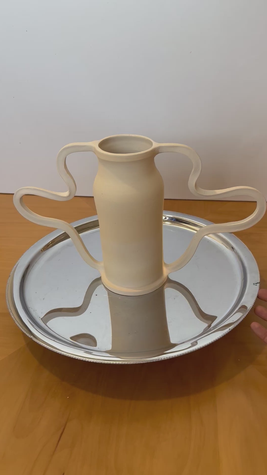 Seconds Curvy Amphora